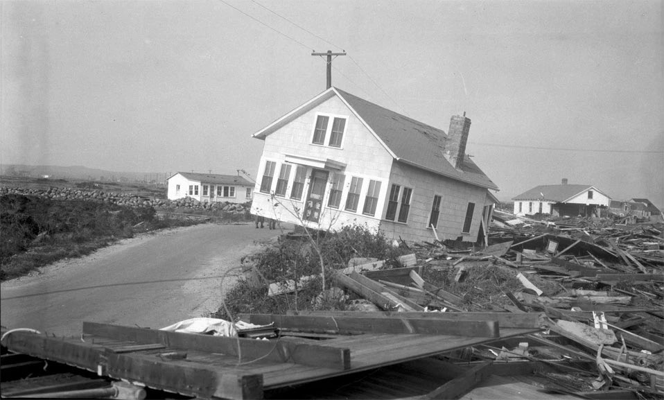 FerragamoWx's tweet photo. And that’s the story of the Great New England Hurricane of 1938. This took me about 1 week to assemble and prepare so if you read this far, it means a lot! This once in a generation hurricane was just truly incredible for so many different reasons.. https://t.co/LXpbbpQyoc