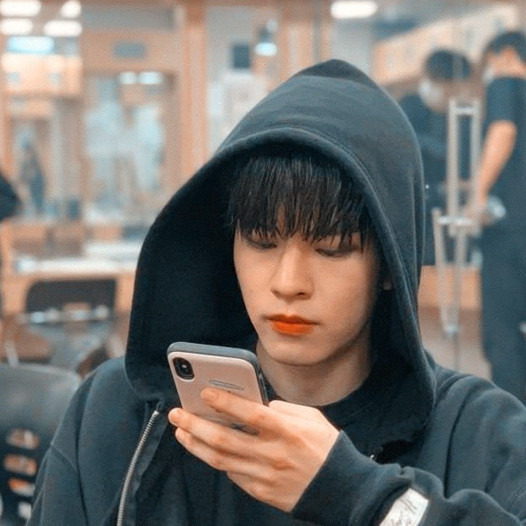 CB97hourss's tweet photo. Happy Birthday to every stay's bias wrecker and the person who has the brightest smile💗

#StrayKids #kimseungmin #seungmin #happyseungminday #happybirthday https://t.co/bsZqUvOb4N