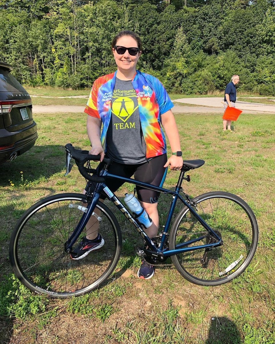 Dr. Rachel DeBlois from our North Providence clinic biked 30 miles in the New England Parkinson's Ride to raise money for Parkinson's research! Over the 4 years that she's participated in the race, she and her team have raised over $100,000! 🤯 #community #physicaltherapy