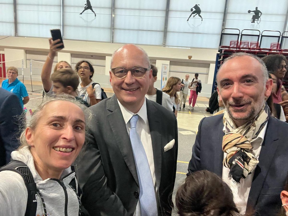 EPievic's tweet photo. JNSS l’après midi avec le 2nd degré @CKerrero @Academie_Paris @Educ_Nationale @EtienneBarraux https://t.co/4zjkE3xdm2