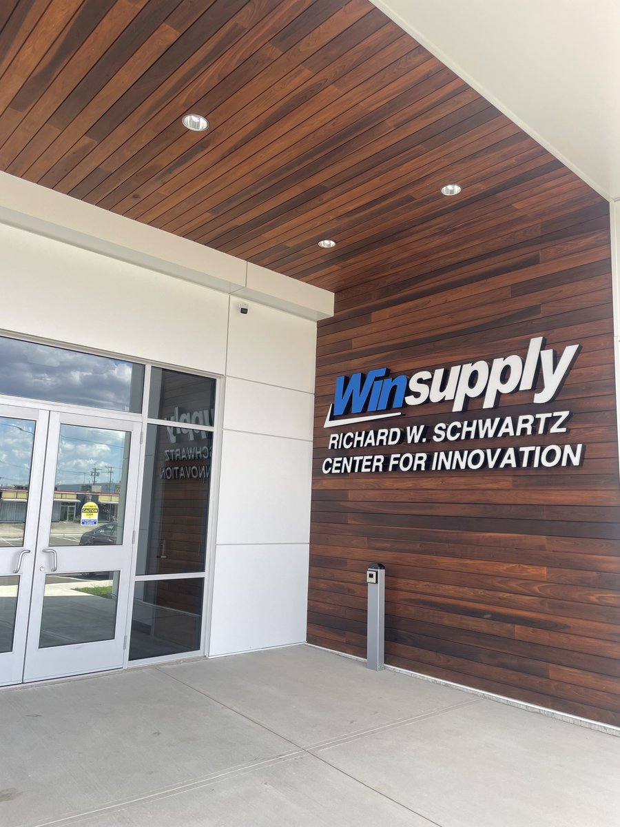 garberelectric's tweet photo. Check out one of our latest projects. We were honored to be a part of this Winsupply building and their Innovation Center dedication event!
#WorkplaceWednesday #NewProject #New #Projects #ElectricalContractor #LowVoltage #FireAlarms #Lighting #GarberTeam #GarberDoesThat https://t.co/YAWs46fzpQ