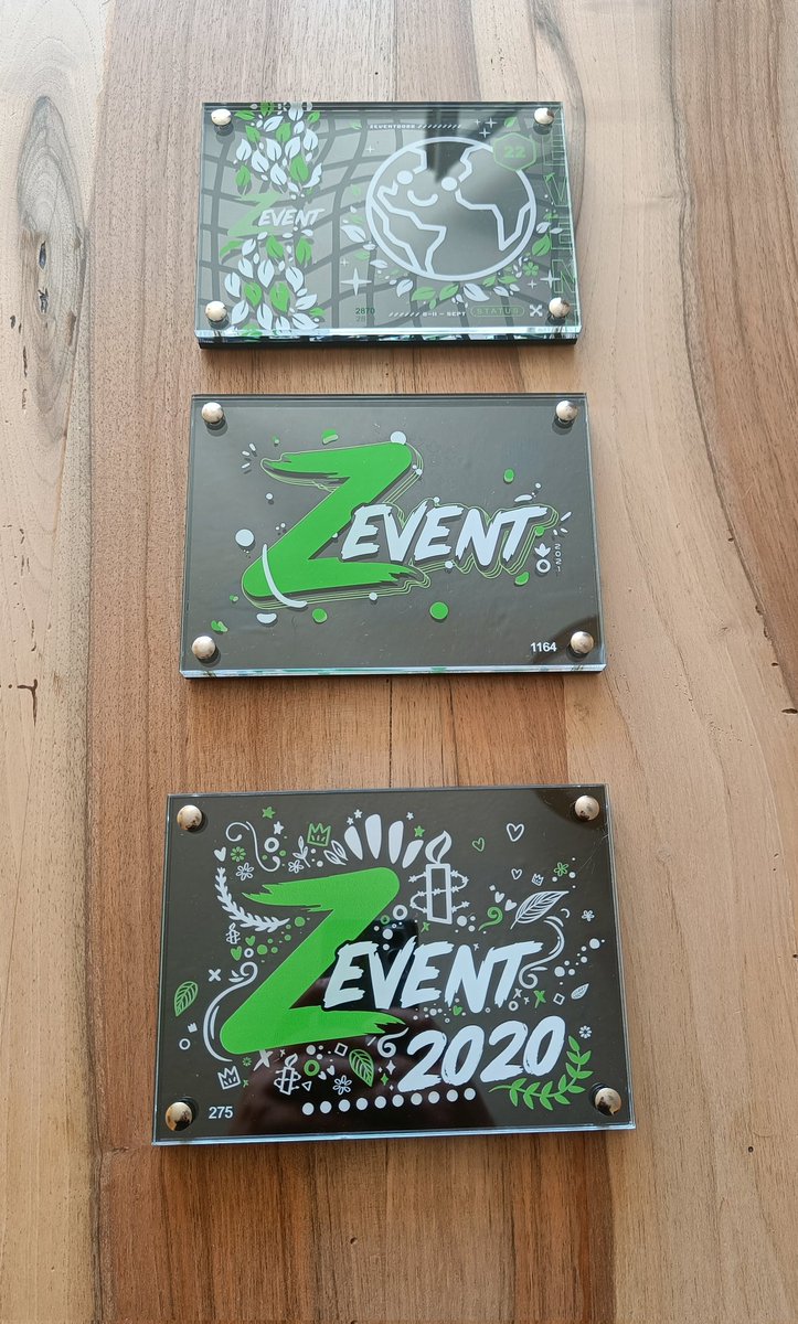La collection plaques @ZEventfr est complète ! Hâte de voir le nouveau format, on sera là ! 💚 <a href="/ZeratoR/">ZeratoR</a> <a href="/alexdach/">Alex Dach</a> #ZEVENT2022