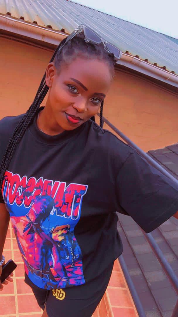 GabbyMirembe's tweet photo. How has been your day my people? You need to join the #dancingfloor in this coldness 🥶 #leerokukyakala https://t.co/7wQSYdU4yS
