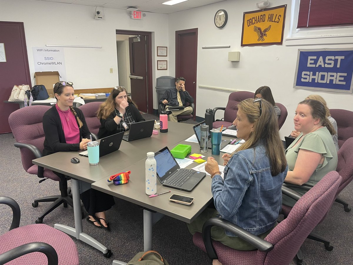 JFKPrincipalRiz's tweet photo. MPS teachers engaging in dialogue to improve our practices around helping our students make their thinking visible. #adultlearning #keepgettingbettertogether @MrsWhitCPM @MrMcNeillPDS https://t.co/2aGKDn7WqX