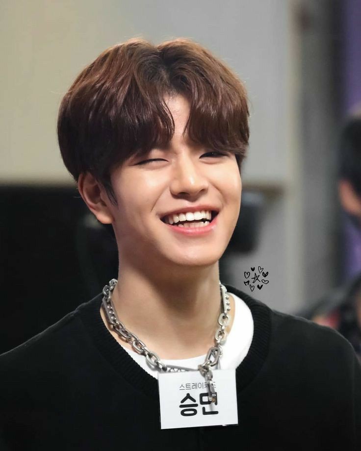 barxbin's tweet photo. Felíz cumpleaños mi bebé cachorro 🥰
Gracias por tu hermosa voz y tu hermosa sonrisa💖🐶 
Te amo mucho precioso💞

AN ETERNITY WITH SEUNGMIN
#승민아_영원을_믿게해줄게
#PerfectPitchSeungminDay 
#HappySeungminDay https://t.co/qrLOWp6arQ