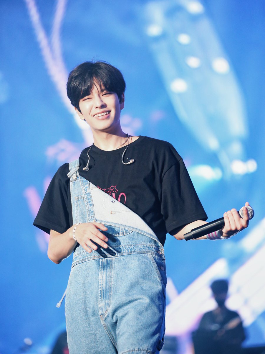 barxbin's tweet photo. Felíz cumpleaños mi bebé cachorro 🥰
Gracias por tu hermosa voz y tu hermosa sonrisa💖🐶 
Te amo mucho precioso💞

AN ETERNITY WITH SEUNGMIN
#승민아_영원을_믿게해줄게
#PerfectPitchSeungminDay 
#HappySeungminDay https://t.co/qrLOWp6arQ