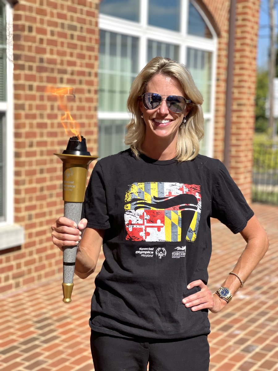 CCSAOMD's tweet photo. The State’s Attorney’s Office for Charles County is proud to support the Law Enforcement Torch Run for Special Olympics Maryland!

Shirts and hats are on sale now and the proceeds go to the Special Olympics! #torchrun https://t.co/6ctV1GAKo4