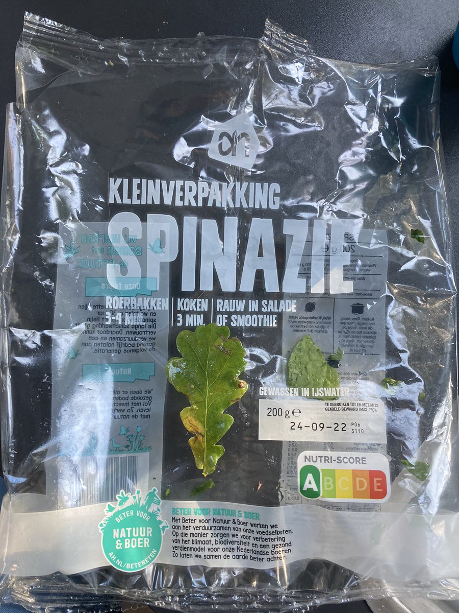 nijn1980's tweet photo. @albertheijn vreemde spinazie verkopen jullie 🧐 https://t.co/o6Njk9Ra6j