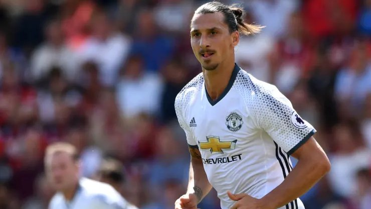 Happy Birthday today to former Centre-Forward  Zlatan Ibrahimovic            