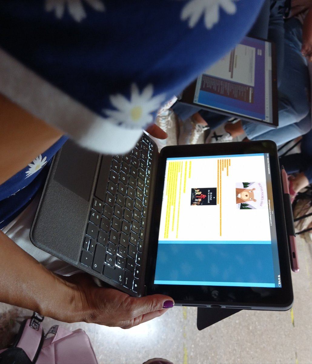 cpejea's tweet photo. El claustro del CEIP Mamés Esperabè realiza un taller para retomar y formar a los nuevos docentes en la plataforma #Aeducar.@tonimartinez24.@gustarcef .@diegoarroyom.@dgafprofesorado https://t.co/MjRVV63nK2