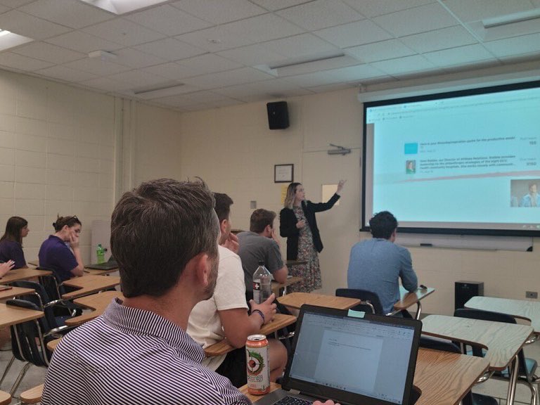 ECUComm's tweet photo. Kate Kosolapova BS β20, MA β22 came to the senior capstone course to talk about digital storytelling. She works in PR for the Vidant Health Foundation and produces the People of Greenville series. A big proud thank you to our alumna!! π΄ββ οΈππΊπ¦#ecusoc #digitalmedia https://t.co/PEOJEWbsZs