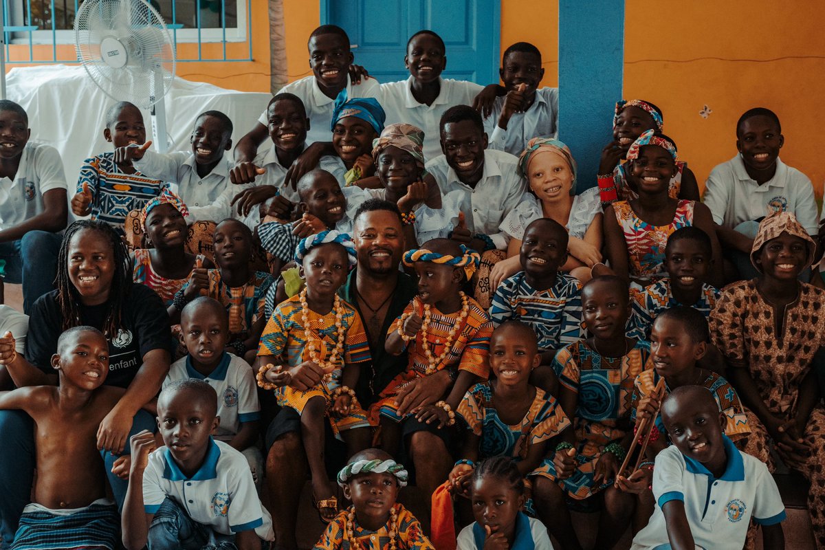 A billion children deserve to smile every day 🙏🏾 🇨🇮

#internationalpeaceday #ilovethisgame #positive4evra