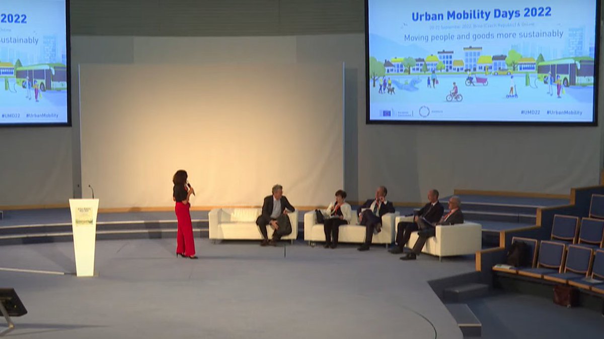 HelsinkiEU's tweet image. 🇪🇺EU funding and financing opportunities for climate-neutral and energy-efficient urban mobility are more important than ever in view of EU's climate targets. #EUGreenDeal

💡These possibilities and synergies were explored today at #UrbanMobilityDays 2022

#UMD2022 #UrbanMobility