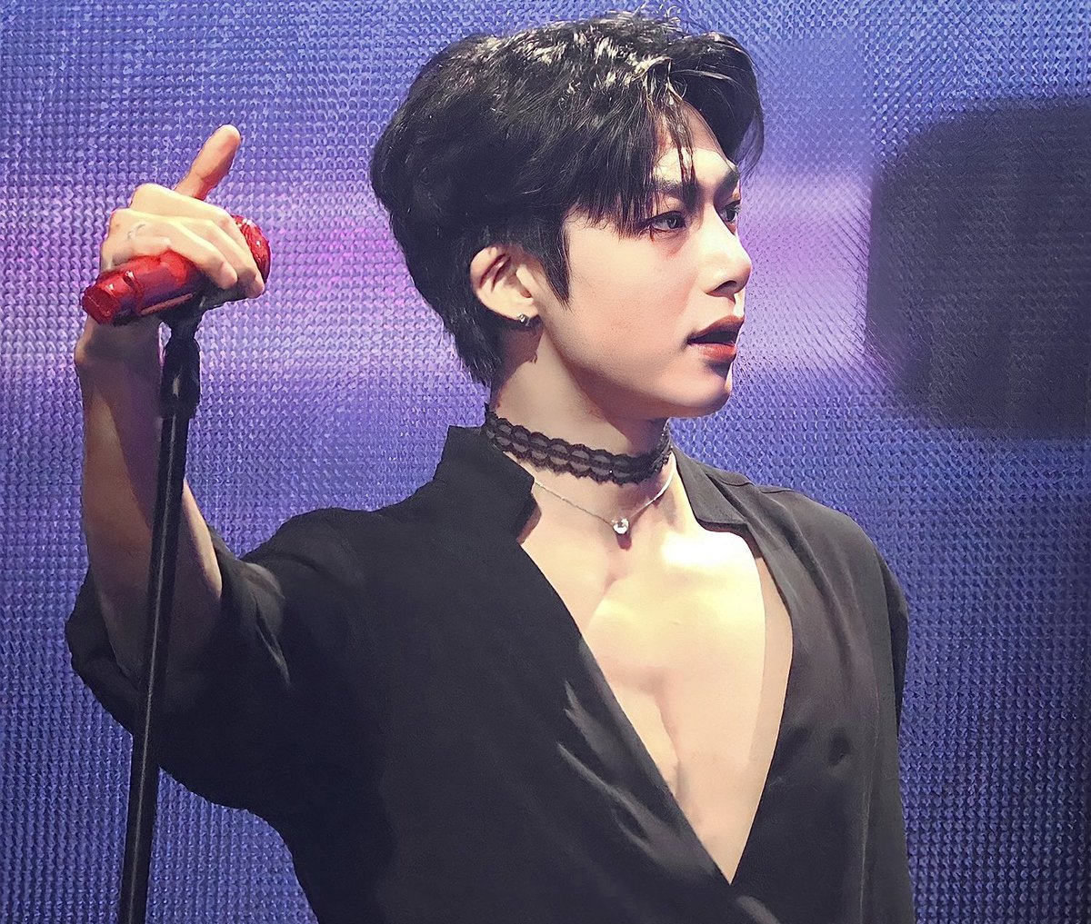 TurtleLoveCat's tweet photo. an idol, a composer, an actor and a model 😵‍💫 ...and a DJ ❤️‍🔥 hyungwon can do everything https://t.co/qP1XlYZ17D