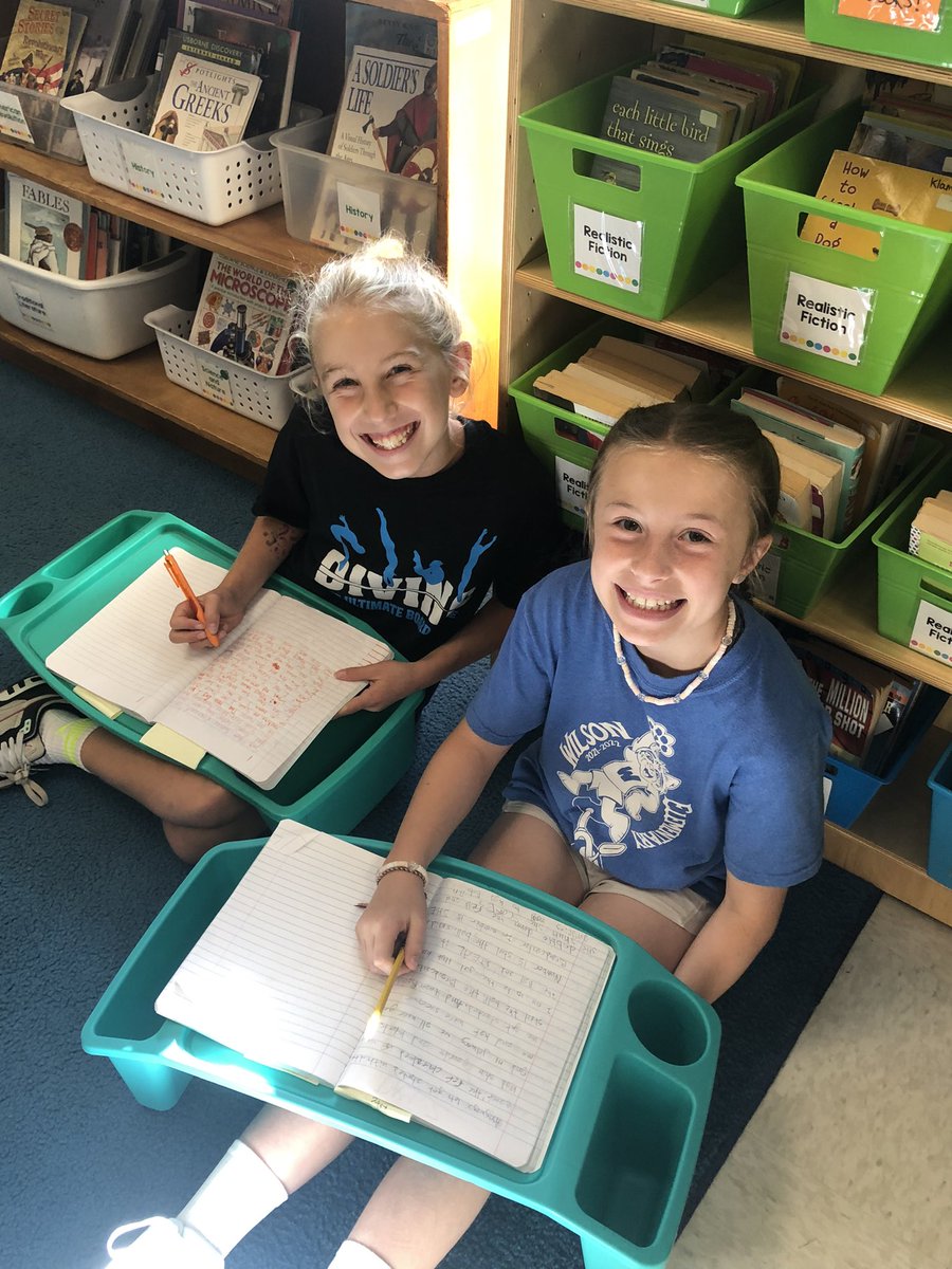 ms_aklamo's tweet photo. Few things make my teacher 💙happier than kids begging for more writing time! @WilsonElem #WeAreFHSD https://t.co/aD6adTbqsG