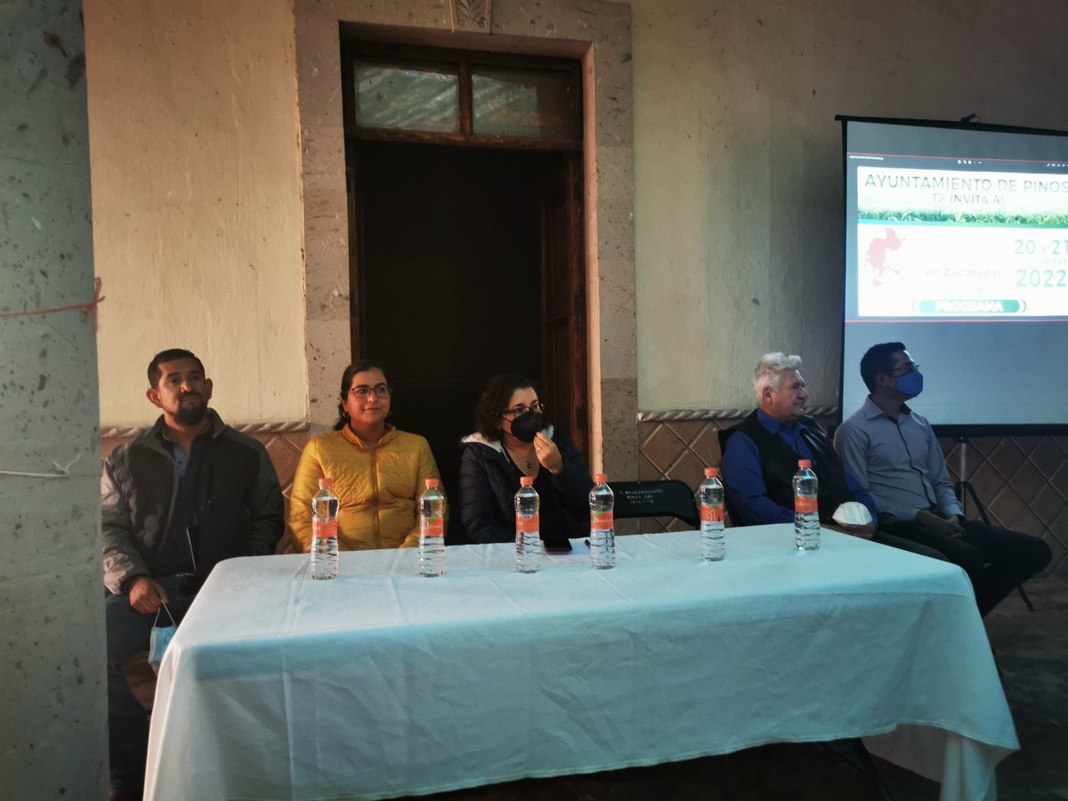 Colpos_CSLP's tweet photo. Segundo día del Foro Pinos como parte del Seminario de Agricultura Sostenible #Zacatecas, en Ex-Hacienda de la #Pendencia. Coordina el Dr. Gerardo Loera Alvarado. Investigador del @Colpos_CSLP https://t.co/MfeqRhJSfx