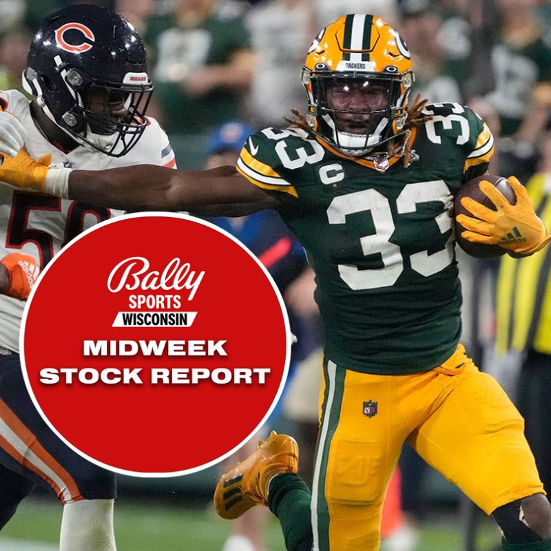 FanDuelSN_WI's tweet photo. 1-0 in 2022. 8-0 in 2021. 11-0 in 2020. 

In his career, Jones has had 15+ touches 39 times. In those games, the Packers are 32-7. 

#FeedAaronJones | #GoPackGo