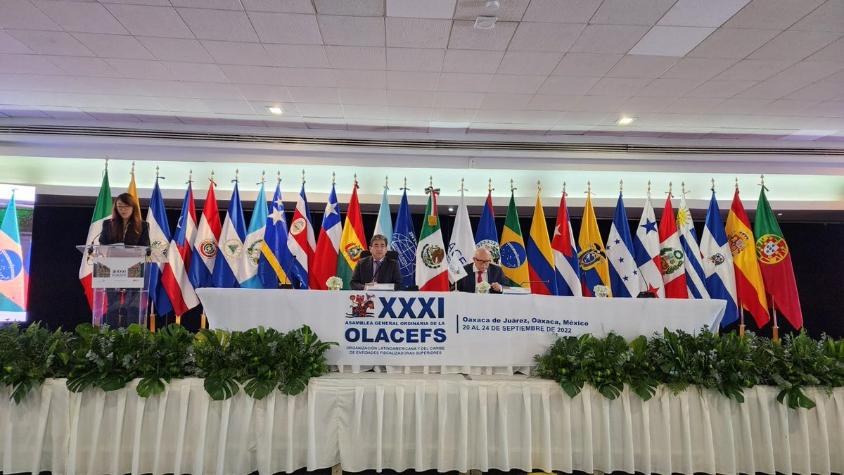 Contraloria_gt's tweet photo. El Dr. Edwin Humberto Salazar Jerez, Contralor General de Cuentas de la República de Guatemala 🇬🇹 participa en la XXXI Asamblea General Ordinaria de la @OLACEFS_oficial que se lleva a cabo en Oaxaca de Juárez, Oaxaca, México 🇲🇽
#AsambleaOLACEFS #31AsambleaOLACEFS https://t.co/r8D7rGJN5H
