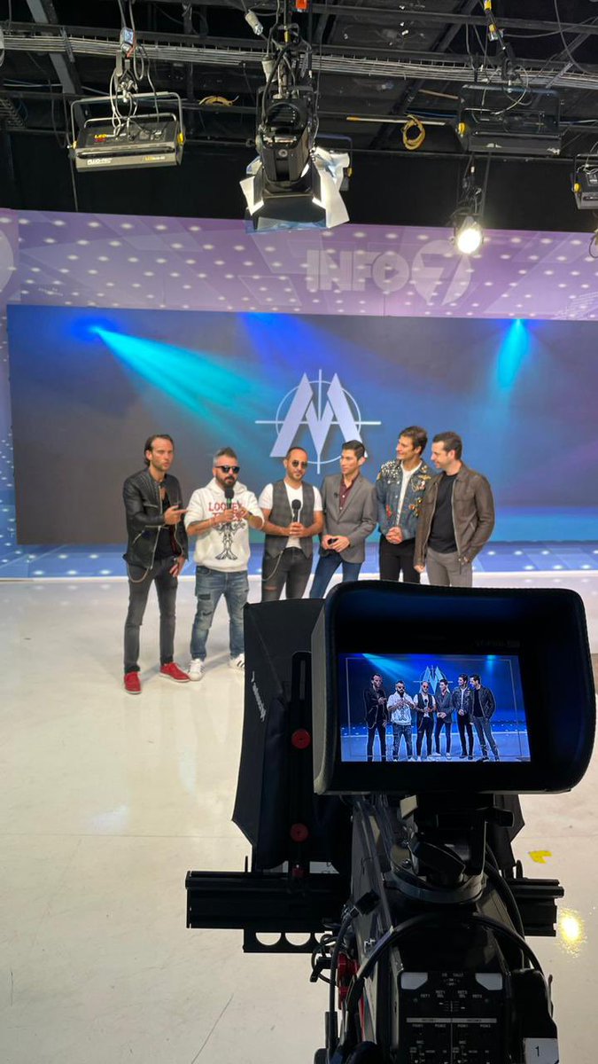 GrupoMercurio's tweet photo. Arrancamos con día de medios!!! Mañana 22/sep nos vemos en el  @DionLiveCenter en #Monterrey con el #ChicasTuruTour ¡¡ESTAMOS LISTOS!! 😎 USTEDES?!! https://t.co/I23VTvsiaR