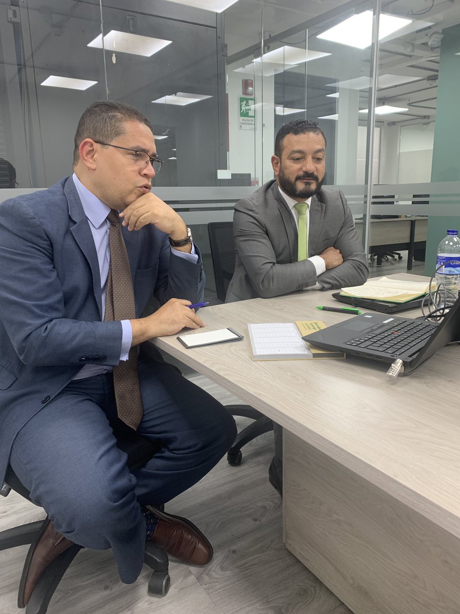 jennydanna1's tweet photo. 👉🏻Reunión con BORIS ZAPATA, Director de Competitividad y Sostenibilidad, del Centro de Innovación y Desarrollo Tecnológico - Ihub de #Monteria
👉🏻Seguimos posicionando la #Investigacion del grupo Reflexión Económica, Administrativa y Contable (#FULLREAC), Cat.A @UniLibertadores https://t.co/ifdw6EzOf5