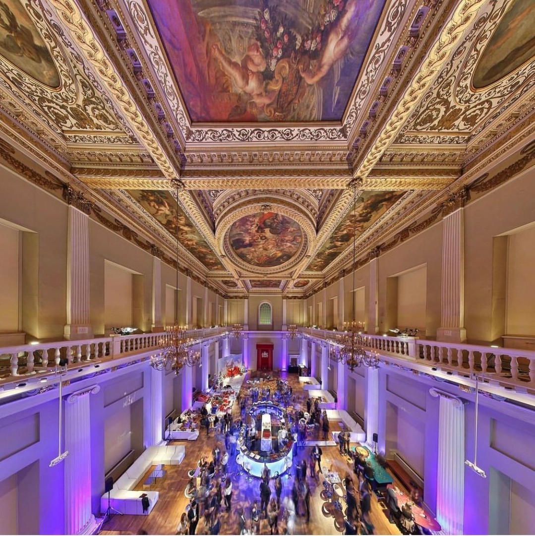 A Historic Royal Palace that dates all the way back to Charles l (his place of execution!). #Banquetinghouse <a href="/hrp_events/">HRP Events</a> 400 yrs old &amp; rather a quite spectacular venue to host an event. Decor for this event - simplistic &amp; low key, all the attendees had to do was look up!