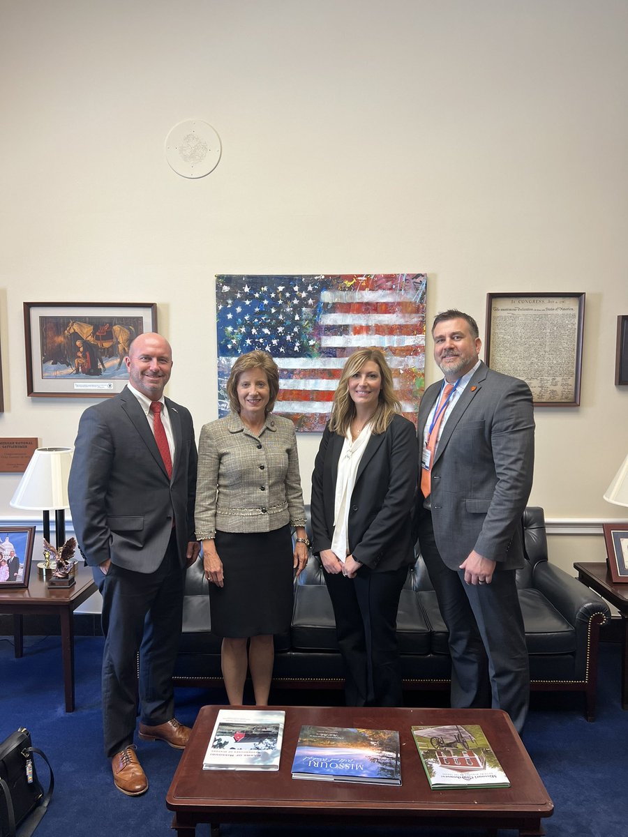 drjerrodwheeler's tweet photo. The fall @NAFISschools summit is in the books. Thx @RoyBlunt @HawleyMO @RepHartzler for your ongoing support of the #ImpactAid program which makes learning happen for #MilStudents! @MOEducation @MissouriSBA @defensecomm @MilitaryChild @KnobSchools #OurMissionIsStudentSuccess! 🇺🇸 https://t.co/JytWMVhEMt