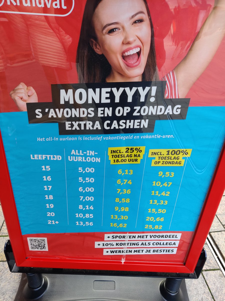 Afdeling communicatie van  @Werken_Kruidvat, wie checkt bij jullie de spelling? Het is 's avonds (vanuit het oorspronkelijke des avonds)
#fail #kruidvat #taalvout
