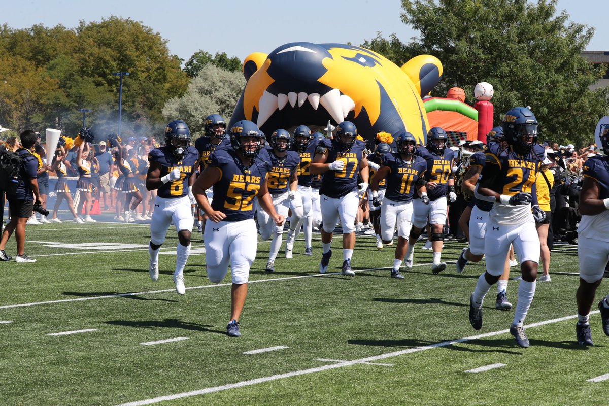 UNC_BearsFB's tweet photo. It's Homecoming Week!

🆚 Idaho State
🗓️ Sept. 24
⏰ 1 pm
📍 Nottingham Field
📒 https://t.co/ttVRrWmFvI
🎟️ https://t.co/6VMAGALOJB

#GetUpGreeley🐻🏈 https://t.co/6wAd8Keo7x