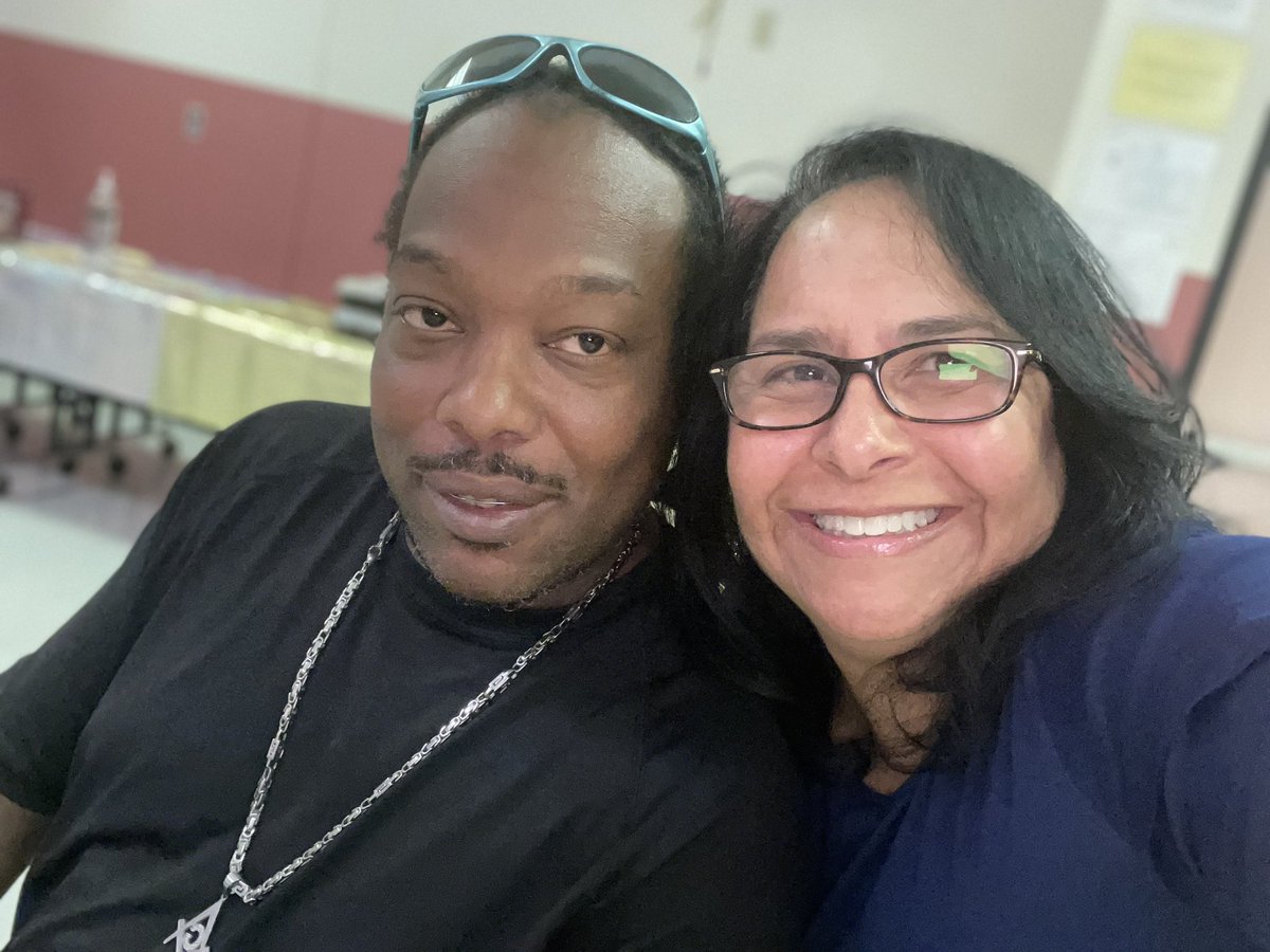 RobertRenick3's tweet image. During National #SecurityOfficerAppreciationWeek September 18 - 24, 2022. We would like to recognize and celebrate our Rattlers Mr. Fields, Mr. Smith, Mr. Jackson &amp;amp; Ms. Brown! Thank you for all you do for keeping our students &amp;amp; our school safe. @MDCPSNorth @UTD_AFT1974