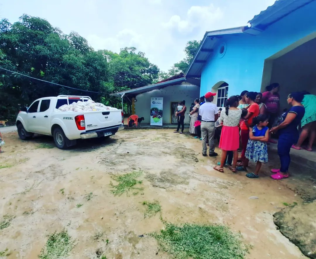 Con Asociación Cepudo y FFTP y Azucarera La Grecia S.A. se realizó la entrega de alimentos a 130 personas de la comunidad Tierra Hueca El Trinfo, Choluteca.