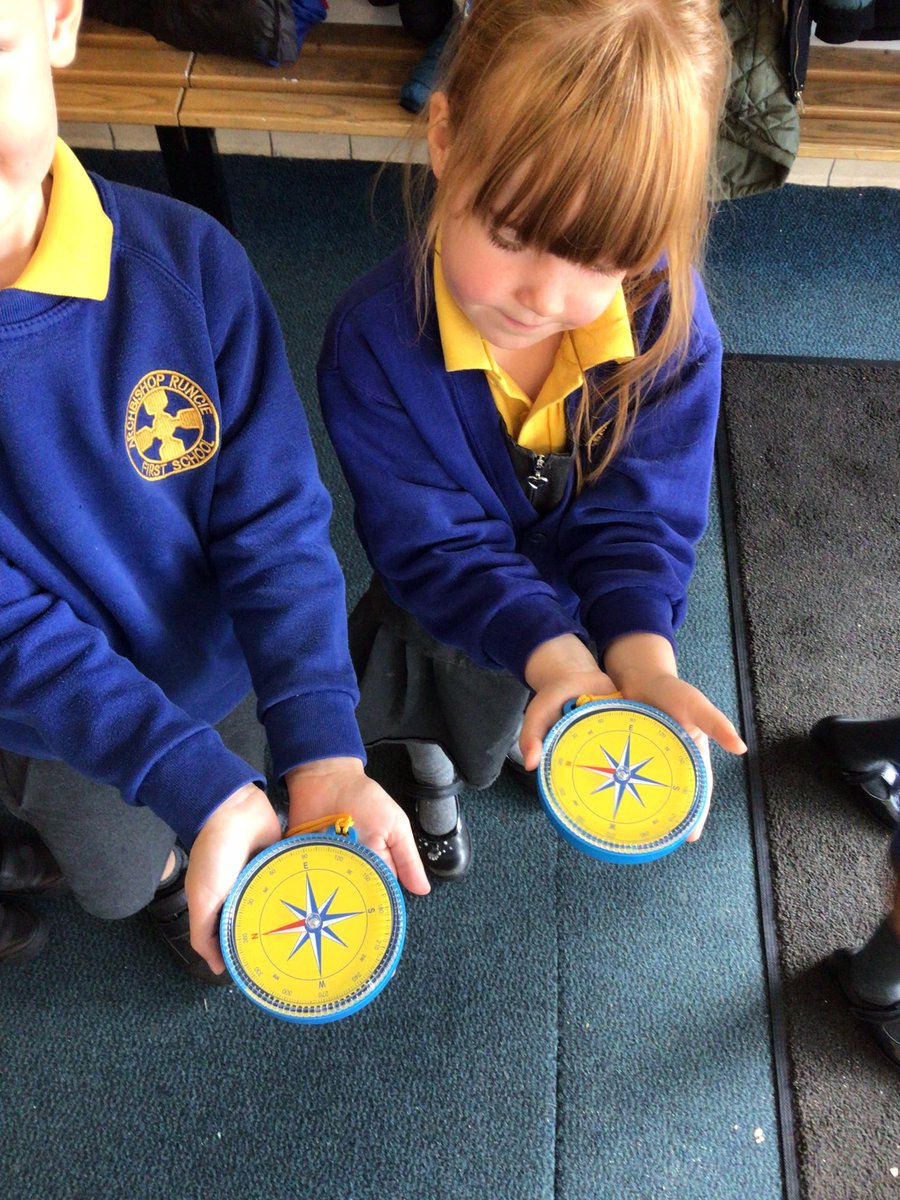 RuncieOf's tweet photo. This week Year 1 have been doing fieldwork in geography and have used a compass to find out the location of areas around the school. #ARFSYear1 #ARFSgeography https://t.co/9kmDBHCrs9