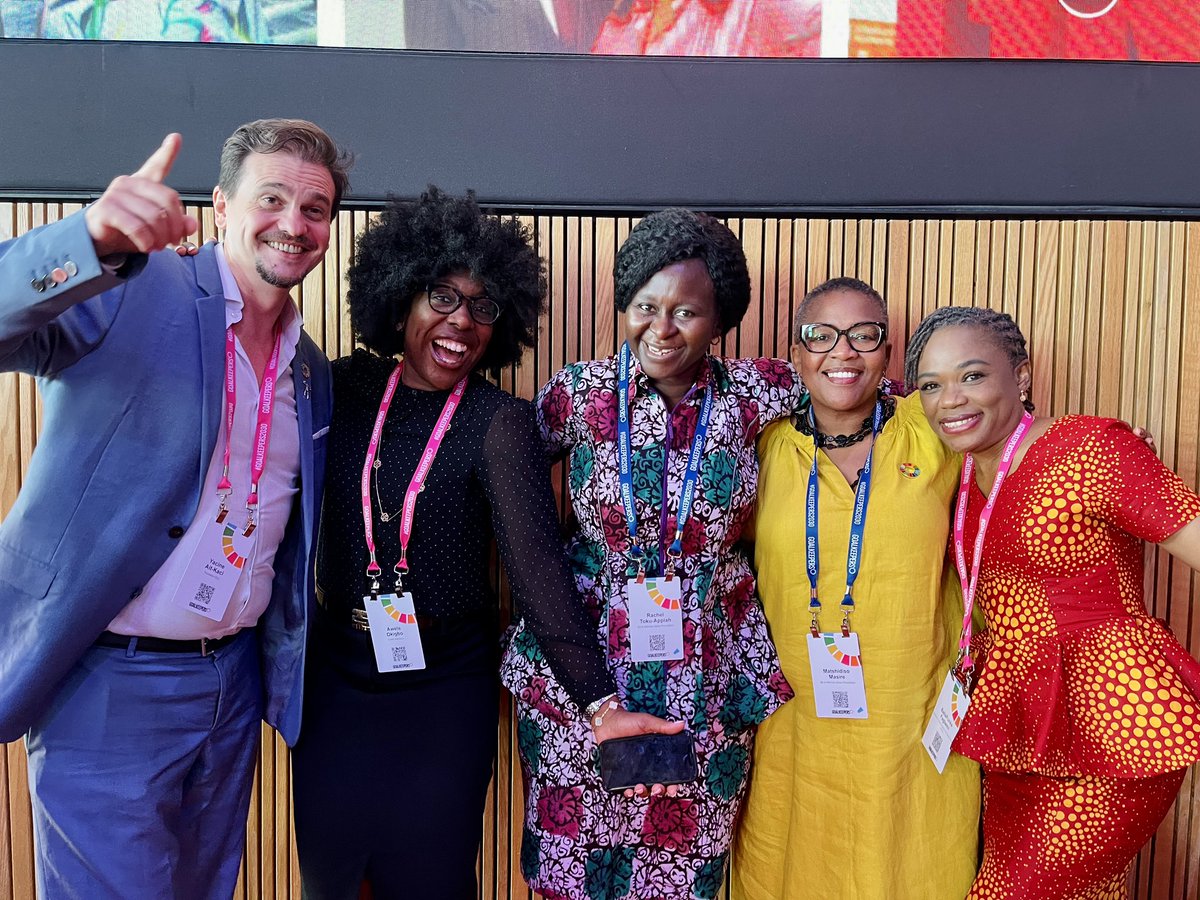 AntyFunke's tweet photo. Today at the Goalkeepers, we are having the conversations that matter! In the words of Mayor Yvonne Aki-Sawyer, “Let’s think globally and let’s act locally”. #Goalkeepers2030 @gatesfoundation https://t.co/fhhMJMvxJ7