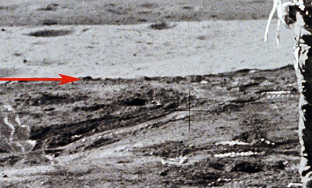 <a href="/AndTartary/">tartary and antiquity</a> Every single Apollo photo consists of a pretty standard filmmaking technique. We can call it the 'Kubrick Horizontal'
