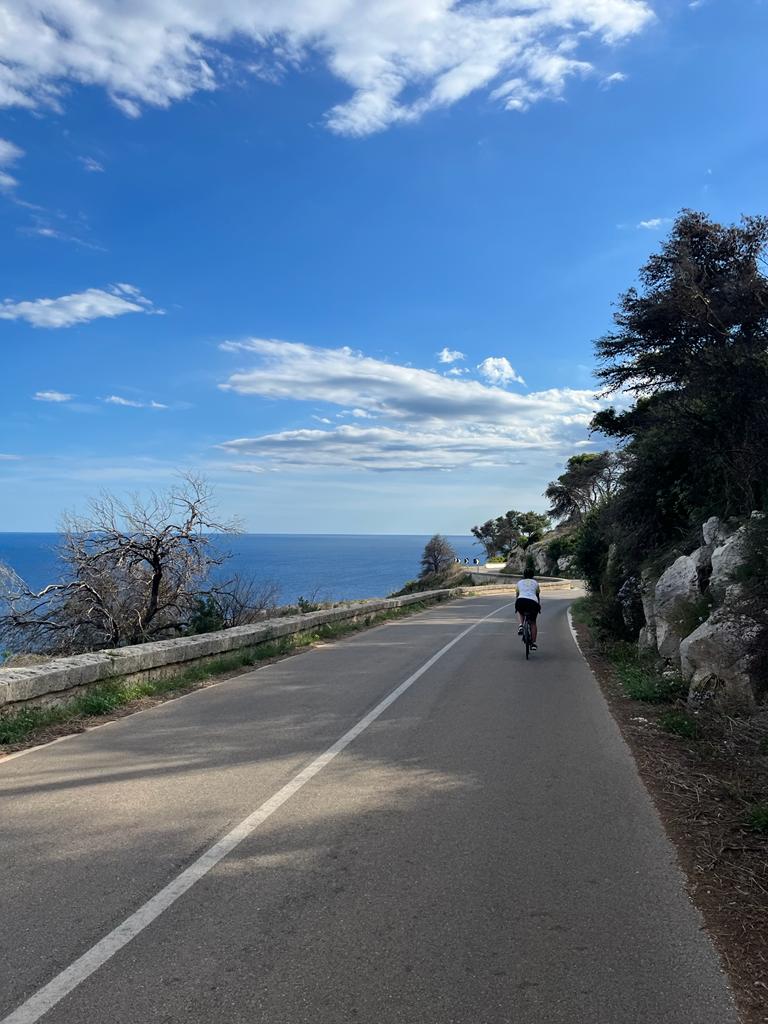 GoAskALocal's tweet photo. Sharing some shots of our #Puglia Expert, Paolo's cycling 🚴route heading north from #Otranto along the coastal roads to #Lecce. 

Tips from Paolo: Be sure to stop in Torre dell'Orso for a swim at the beach, and once you reach Lecce, make time for a meal at Ristorante Lilith. https://t.co/BKrYYbhu8j