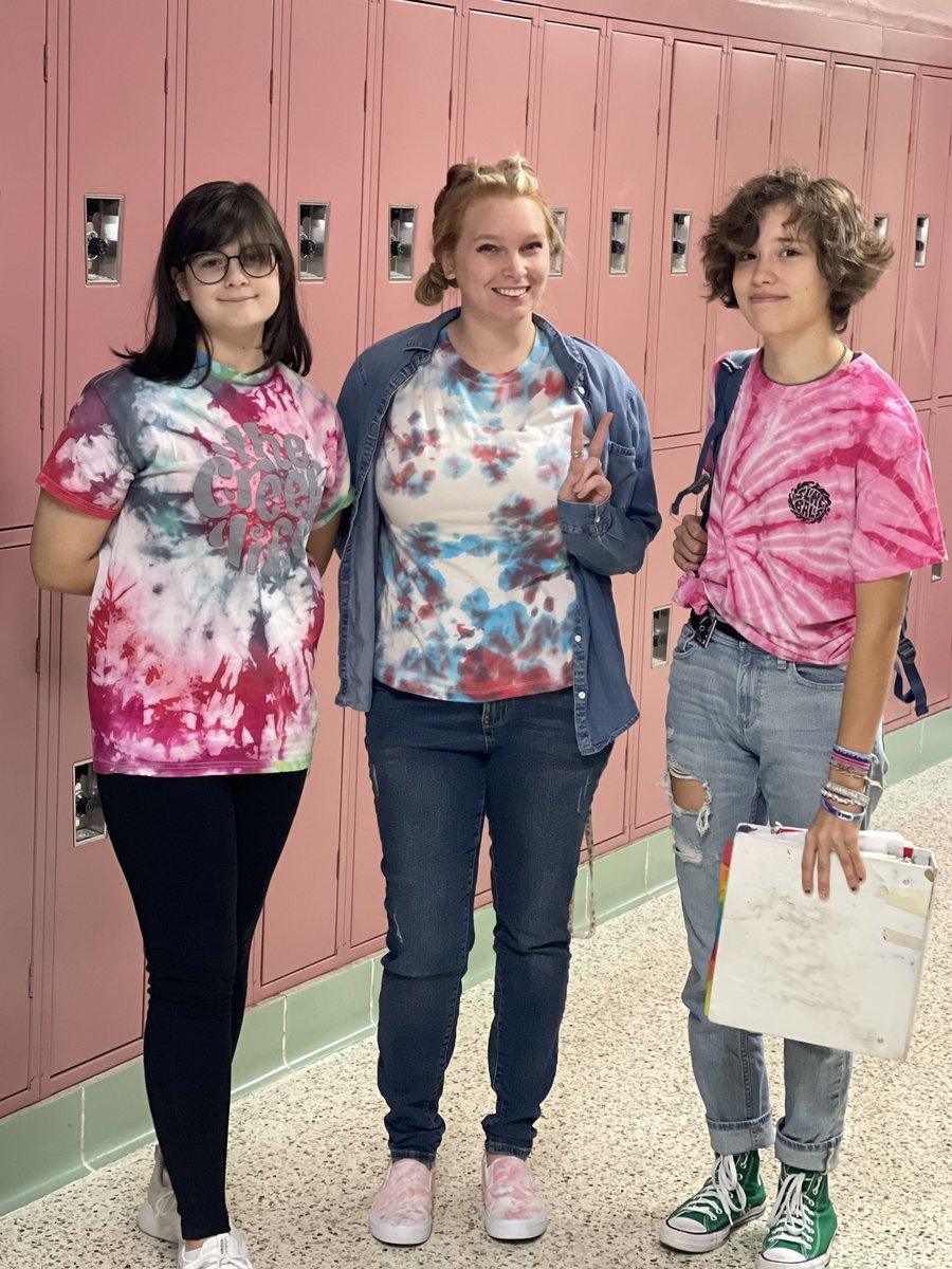 DMS_Vikings's tweet photo. Less hate. More love.
Less anger. More patience.
Less bigotry. More acceptance.

#LiveAboveTheLine not just for #PeaceDay , but all day, every day. ☮️ https://t.co/og5lbA6MLg