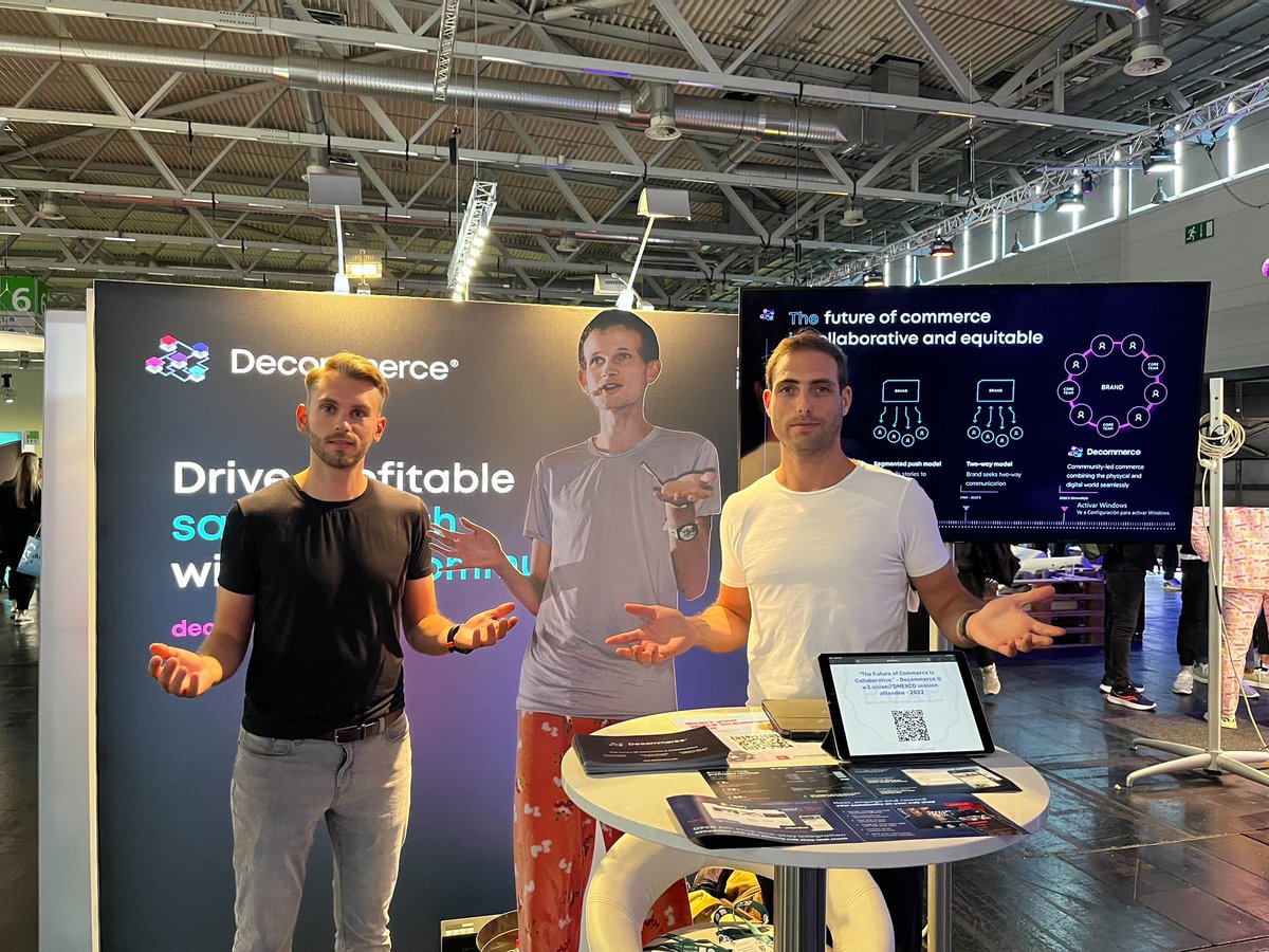 allanperrottet's tweet photo. Special visitor at the @decomxyz  booth @VitalikButerin  #decommerce #Web3 #VitalikButerin https://t.co/BVDi9pkv3d