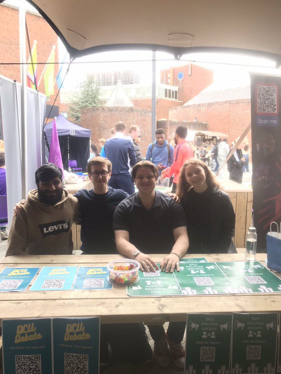 We will be at the clubs and socs fair again tomorrow. In the meantime you can join us using the link below ⬇️ 

dcuclubsandsocs.ie/society/politi…