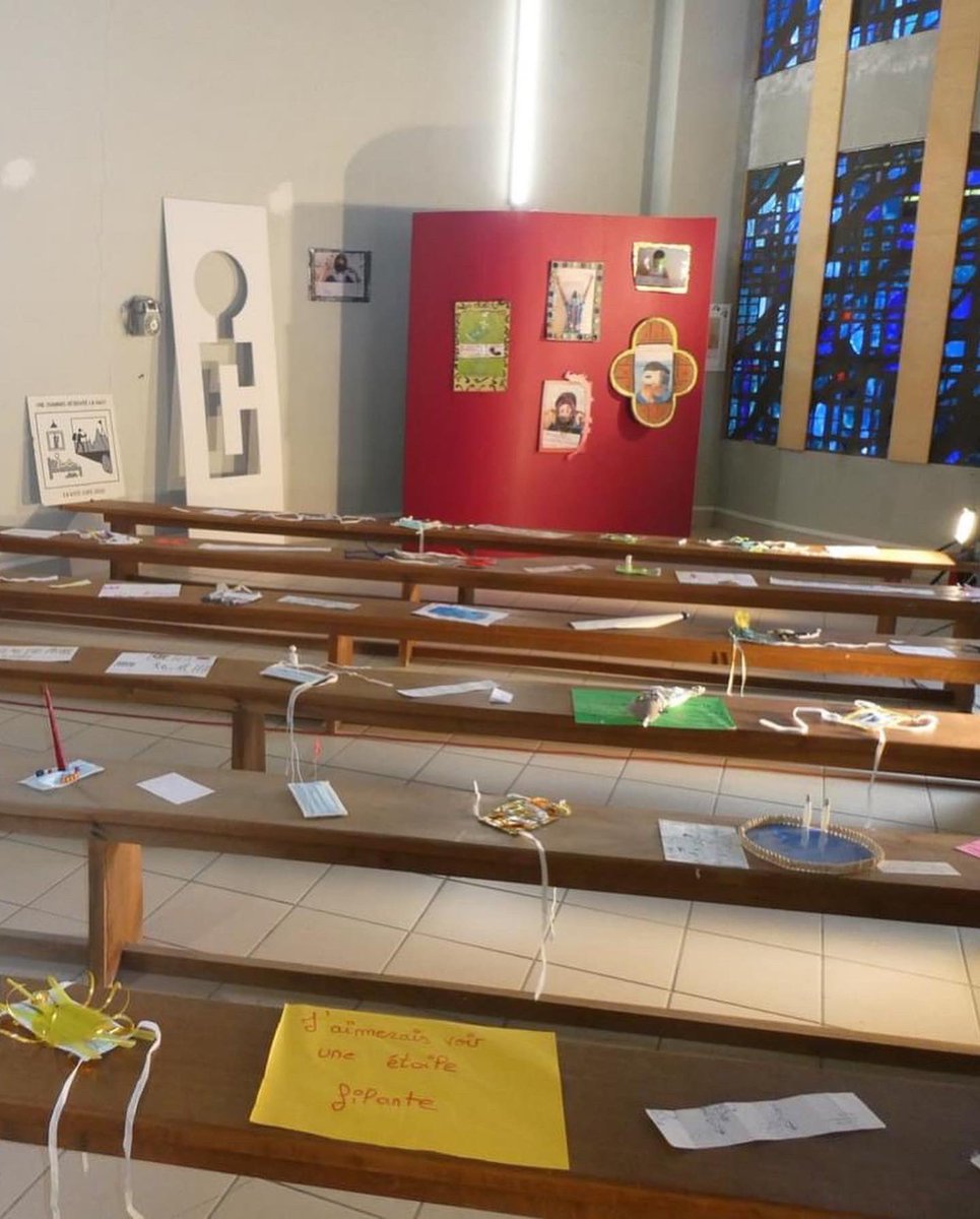 Restitution de la résidence artistique de Pascale STAUTH et Claude QUEYREL, initiée par le PNR des Baronnies Provençales.
Les "ex-voto" révèlent une part d'intimité ou d'universalité, formalisée sur des masques, étaient livrés au regard et à la réflexion des visiteurs. 
👏🙏