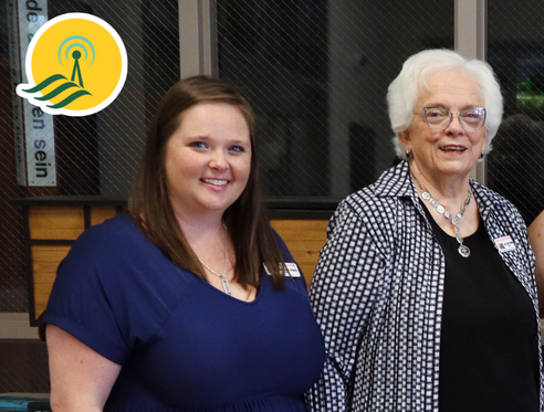 IAARTCampaign's tweet photo. In this episode of the I Am A Rural Teacher Podcast, we visited with Taylor Kilgore and Linda Hooper, who run the renowned Paper Clips Project at @whitwell_middle in rural Tennessee.  Thanks to @nrea1 for connecting us. Listen now! https://t.co/bw57Voo4Be | @marionconewstn https://t.co/hIiP61v977