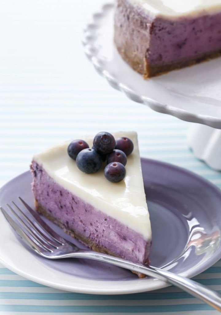 TIjenny11's tweet photo. blueberry cheesecake ♡ https://t.co/RdlFpdTAXS