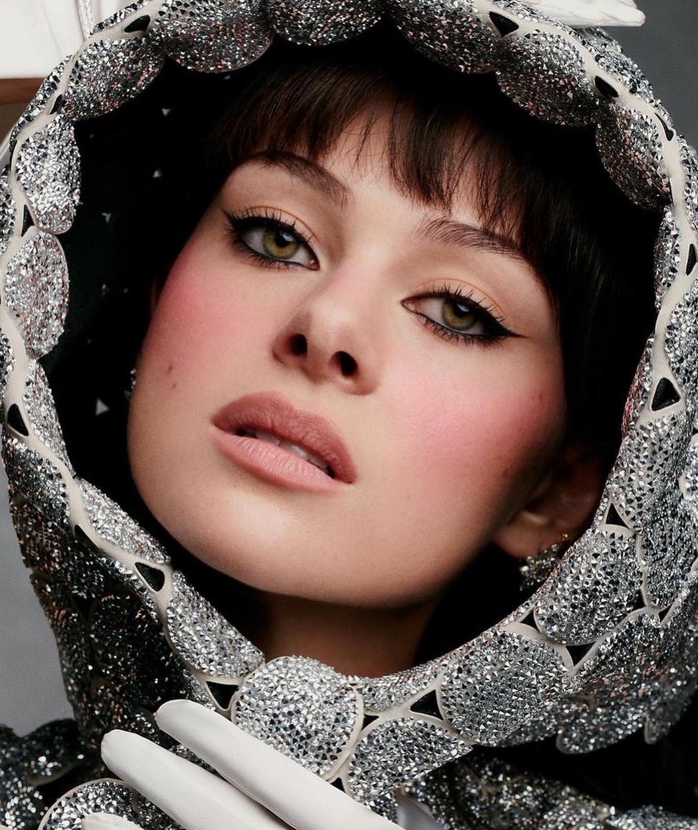 Nicola Peltz Beckham on the cover of Grazia USA Fall 2022 issue