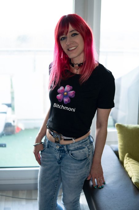 Meet&acute;n greet 😍 Ich bin am 8.10 auf der Bofewo (https://t.co/KemeUi28Kj) und am 20.10 auf der Venus in<a href="/tag/venus"class="tags"><span>#venus</span></a><a href="/tag/hugme"class="tags"><span>#hugme</span></a><a href="/tag/bofewo"class="tags"><span>#bofewo</span></a><a href="/tag/bitchmoni"class="tags"><span>#bitchmoni</span></a>