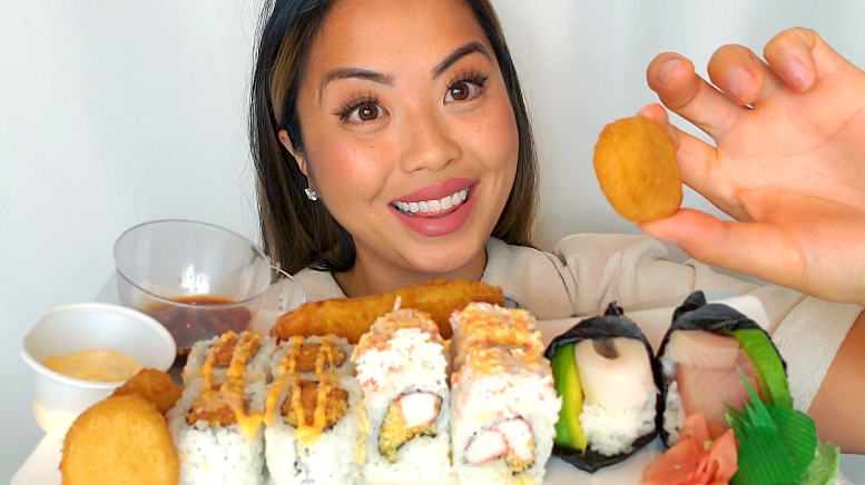 HouseofEatsASMR's tweet photo. Sushi Eating Mukbang
YT: https://t.co/o3kl3nfaDF

#asmr #asmrorgasm #food #Foodie #FoodieBeauty #YouTuber #YouTube #sushi #sushieating #mukbang #mukbangsushi #japanesefood #handrolls #asianfood #Asian #eatingshow #eating #asmrfood #Mouthfull #lunch #lunchVibes https://t.co/4GT3DgGIN6