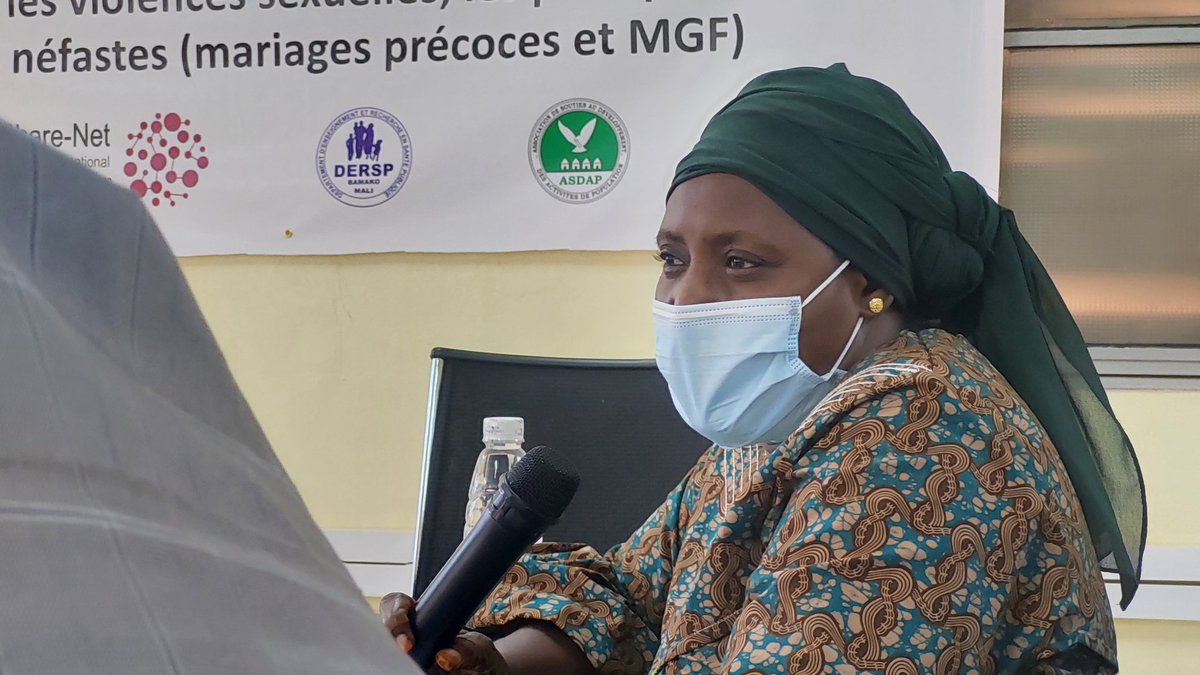SangareSoule's tweet photo. L'excision entraîne des conséquences à long terme telles que les accouchements difficiles lors des 1ers accouchements
En dehors des conséquences sur la santé de la femme, il y'a aussi des conséquences d'ordre sociale 
@asdapmali
#CdpMali  #Enssemble #droitdesfilles #StopMGF https://t.co/LsZorz6CI7