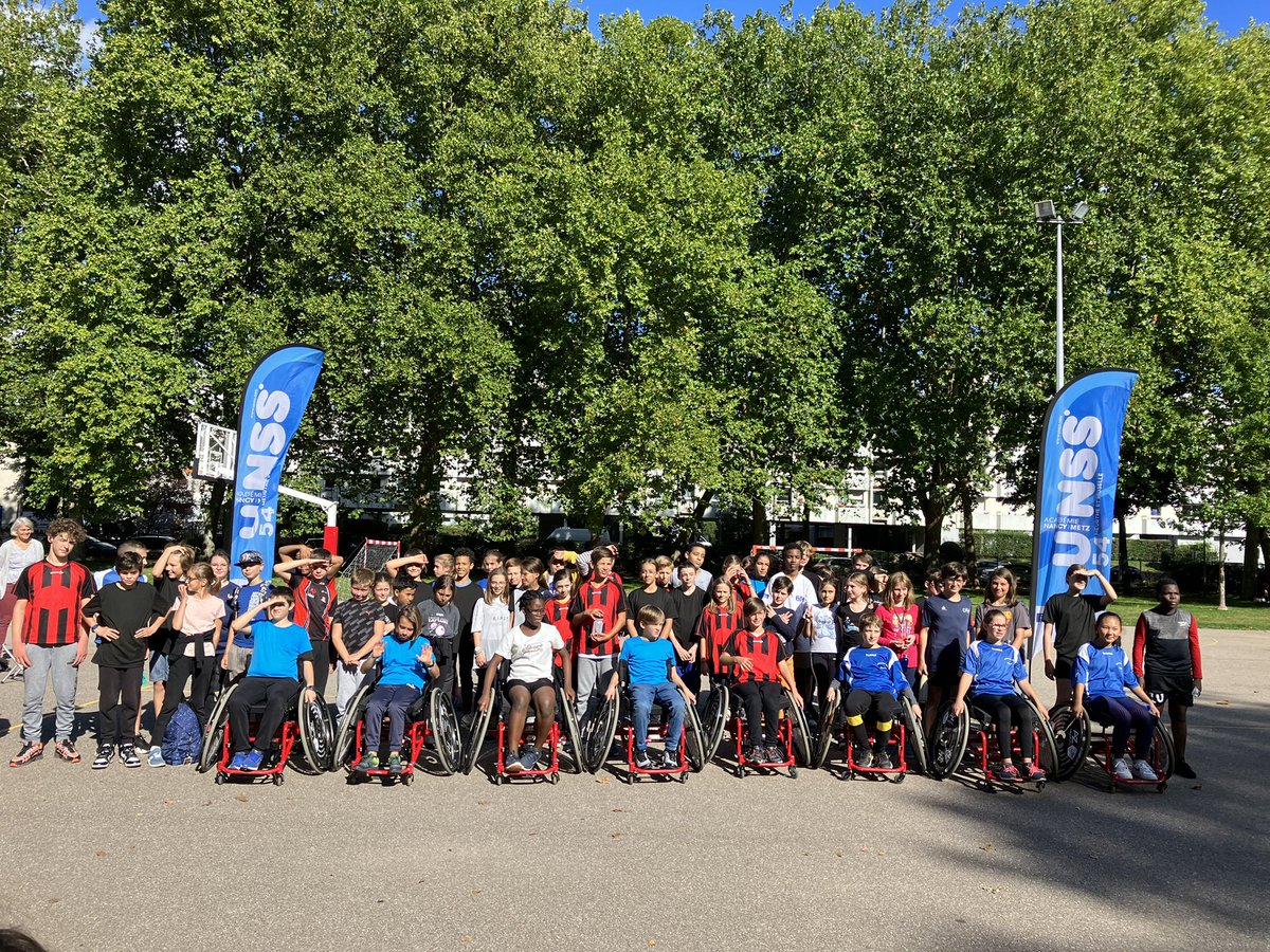 Photos de la JNSS du District Nancy Collèges ! 🏀👨🏻‍🦼🥏🤾🏻‍♀️ Merci au Comité Départemental Handisport de Meurthe-et-Moselle et à nos jeunes reporters présents 👍🏻 #jnss2022 #inclusion #UNSS