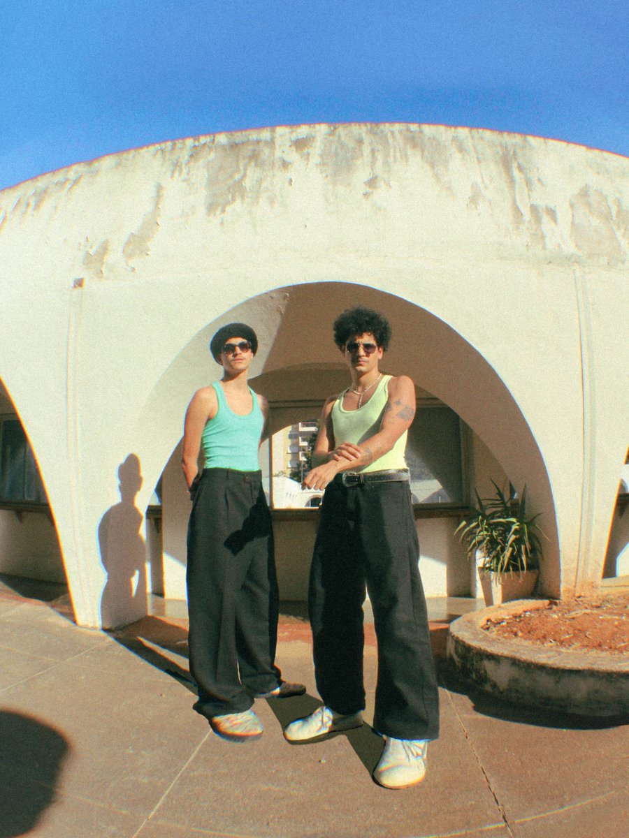 salve rapa!!!
sábado agora dia 24.9
vai rolar o DEUS BAILÅ II na casacájá, na granja do torto// a gente e um time de peso <a href="/leticiafialho/">Letícia Fialho</a> @lubardino92 <a href="/danielssantiago/">daniel santiago</a> <a href="/israelpaixaoofc/">Israel Paixão</a> y ++++

ingressos:::: sympla.com.br/evento/akhi-hu…