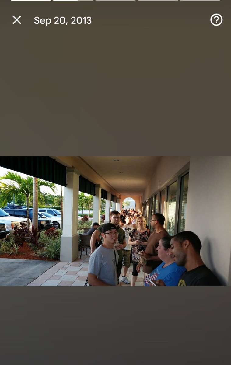 AtTamarac's tweet photo. September 20th 2013 IPHONE Launch day @ Turtle crossing coral springs. https://t.co/UrVj6qzW2J