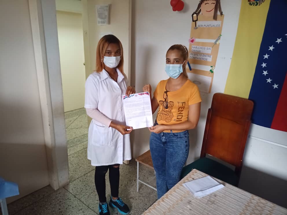 Una felicitación para nuestros colaboradores destacados en el cuatrimestre Mayo- Agosto desde <a href="/BicentenarioBo/">CDI Bicentenario</a> vamos por mas. 
#CodigoSí #CubaPorLaPaz #CubaPorLaVida #CubaEsAmor 
<a href="/AdanVillavicen5/">Adan Villavicencio Guzmán</a> <a href="/cubacooperaven/">Brigada Médica Cubana en Venezuela</a> <a href="/Cubacooperabol2/">Brigada Médica 🇨🇺 Bolívar🇻🇪</a> <a href="/TapiaRigel/">Rigel Tapia Torres</a>