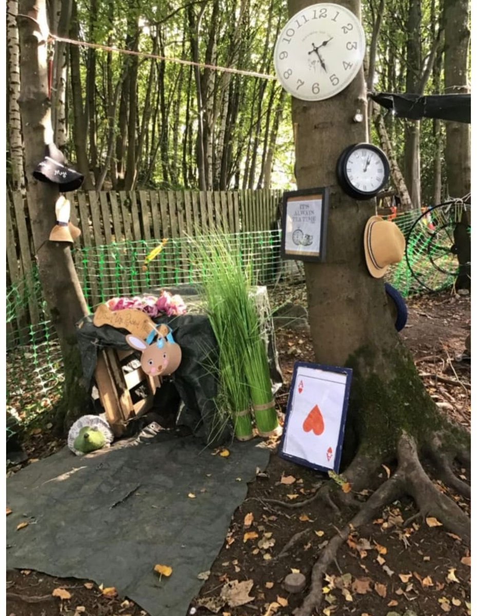 kirknursery's tweet photo. At Kirktonholme Newton Mearns we can hear a quiet voice say “It was all very well to say “Drink me,” but the wise little Alice was not going to do that in a hurry. “No, I’ll look first,” she said, “and see whether it’s marked ‘poison’ or not.”….Oh what a land of wonder? 👸❤️🐇🎩 https://t.co/l0RtNAcRaL