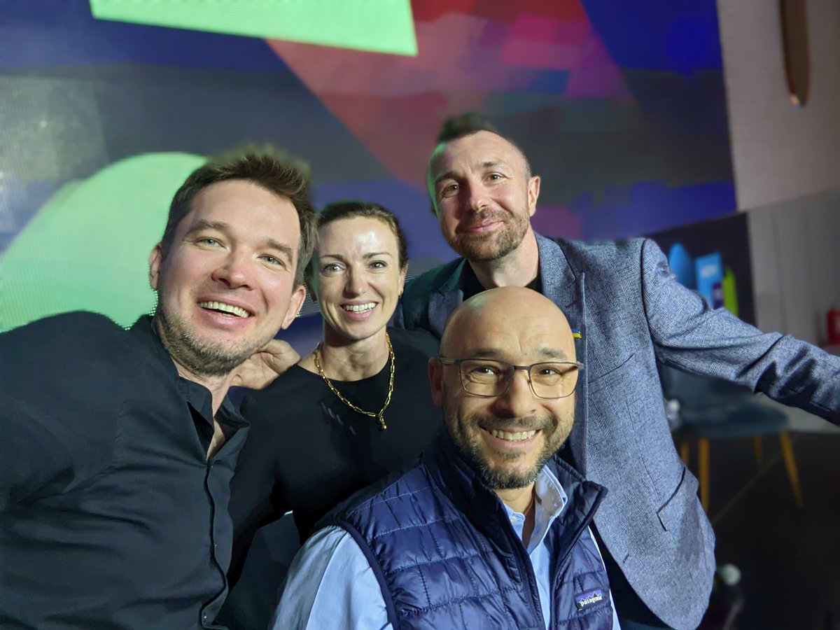 michuk's tweet photo. Thanks for a great panel on pre-seed investing @kirst @dcmunteanu & @adegeler at @how_to_web!
CEE is an exciting place to be and I'm pumped to get more involved in Romania! 🇷🇴
#panelselfie #ceevalley https://t.co/EYhnONDDqz